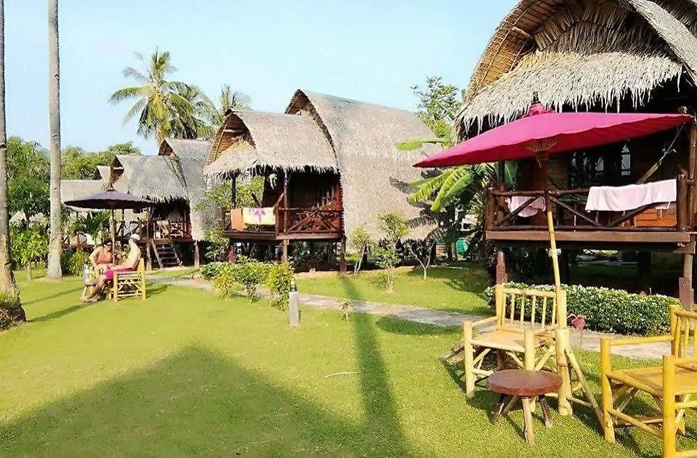 *** Resort Angel Lanta Bungalow Koh Lanta Thailand